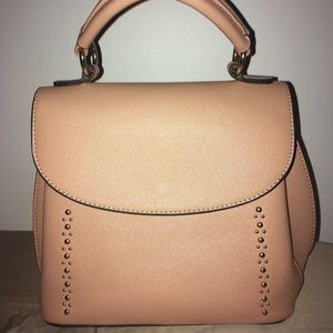 Cute and stylish pink purse!